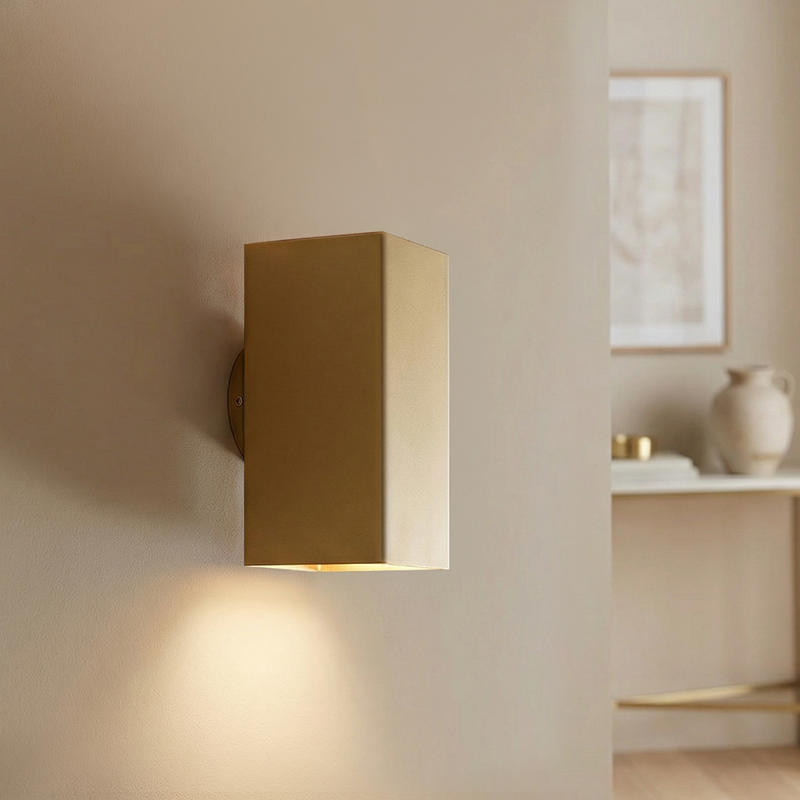 Moderne wandlamp messing, Mac