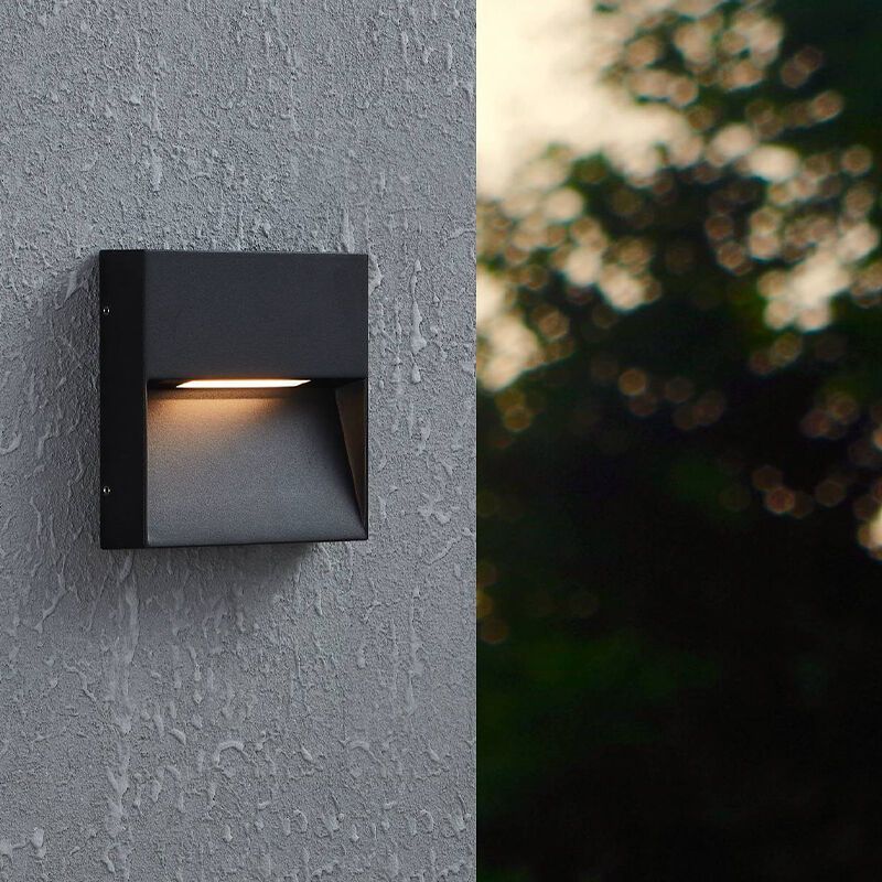 Zwarte moderne buitenlamp aluminium, Lamar, 4,8W, warm tot koud wit verstelbare LED, IP65 Zwarte moderne buitenlamp aluminium, Lamar, 4,8W, warm tot koud wit verstelbare LED, IP65