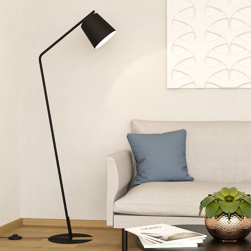 Zwarte industriële vloerlamp aluminium, Jasmyn, met schakelaar
