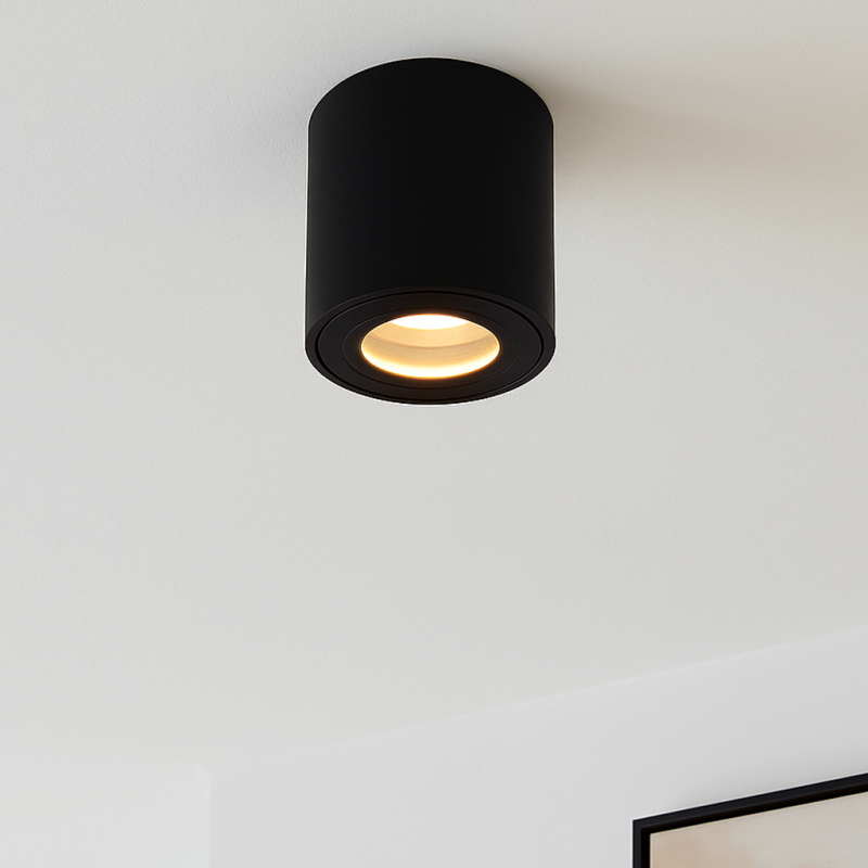 IP44 waterdichte opbouwspot Alion, zwart, rond