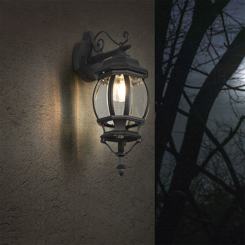 Zwarte buitenlamp klassiek, Evander, IP23