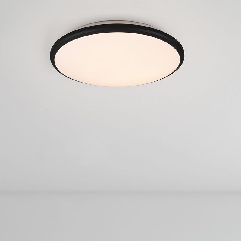 Moderne plafonniere Celine, zwart, kunststof, geïntegreerde LED Moderne plafonniere Celine, zwart, kunststof, geïntegreerde LED
