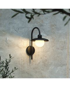 Zwarte buitenlamp klassiek, Berlo, IP44