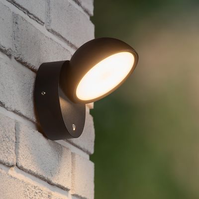 Zwarte buiten wandlamp met schemersensor modern, Finn, 12W, 3000K LED, IP54