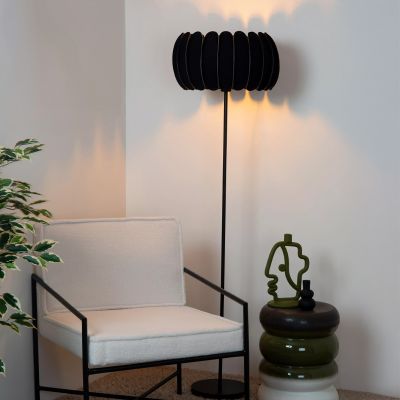 Zwarte vloerlamp modern, Spencer, met schakelaar