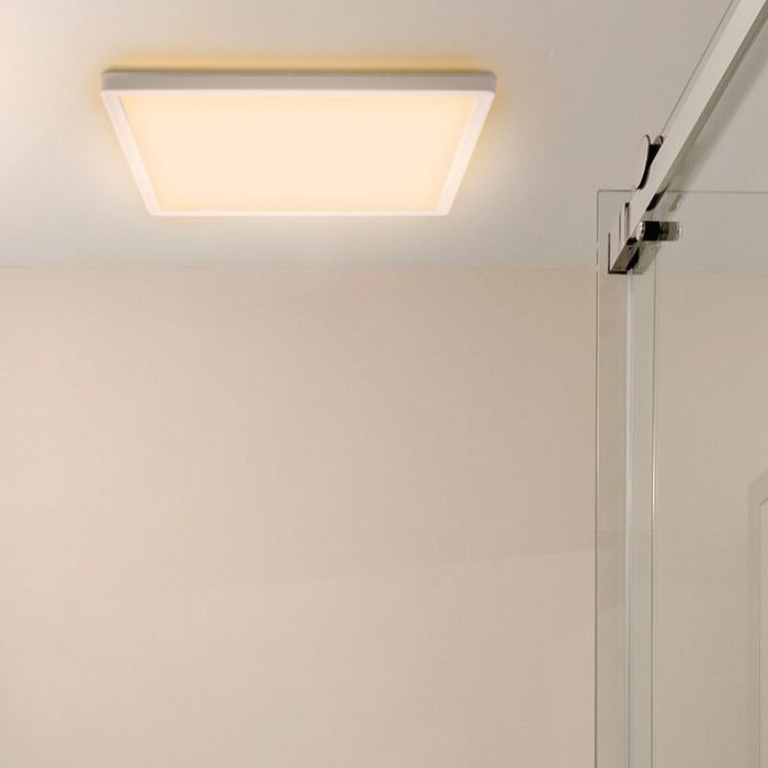 Witte plafonnière Shona, vierkant, 3-staps dimbaar, 22w, 3000K LED