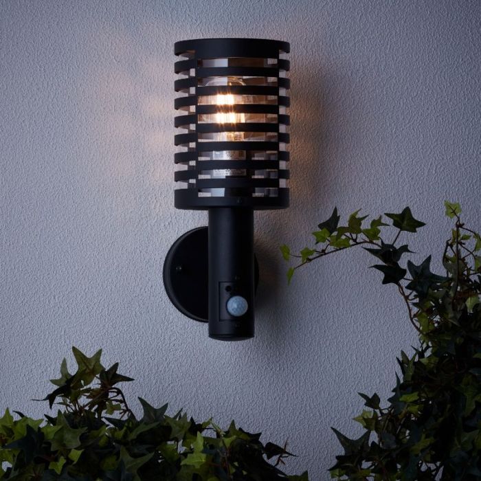 Moderne buiten wandlamp met bewegingssensor zwart, Veysel, IP44