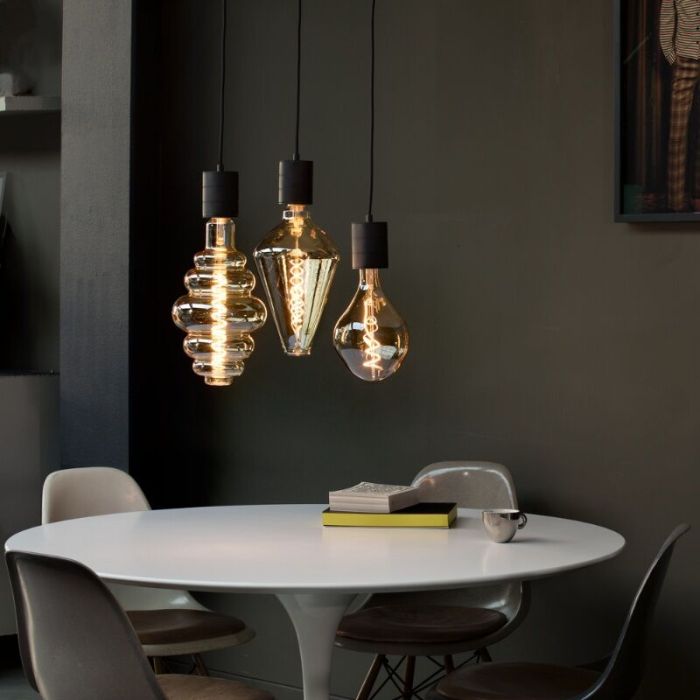 Dimbare Calex E27 LED filament lamp amber, 6W, 1800K