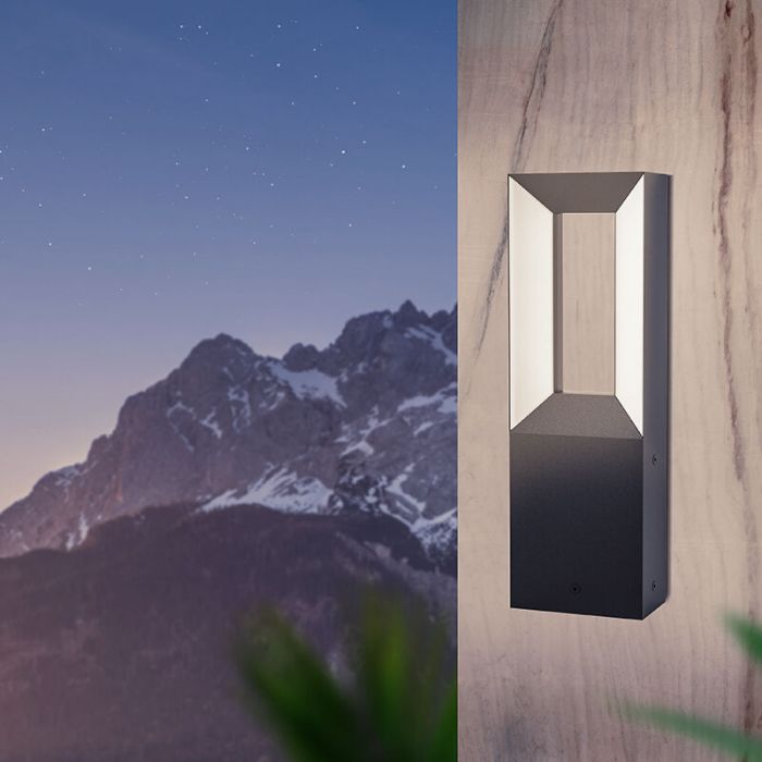 Zwarte moderne buitenlamp, Larisa, aluminium, 5w 3000K (warm wit) LED