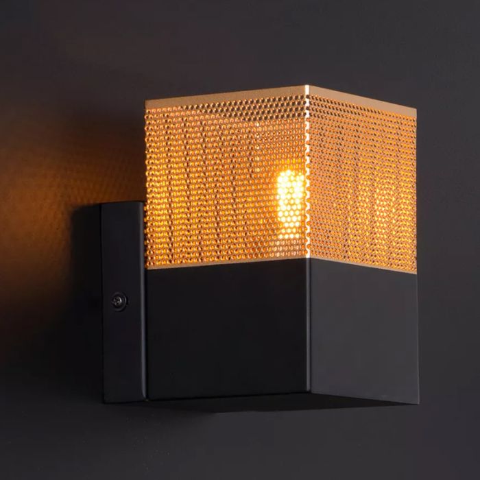 Zwarte wandlamp Renate, metaal