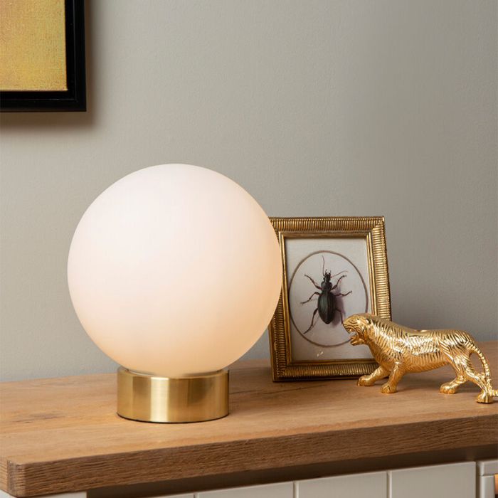 Witte tafellamp modern, Jorit, met schakelaar