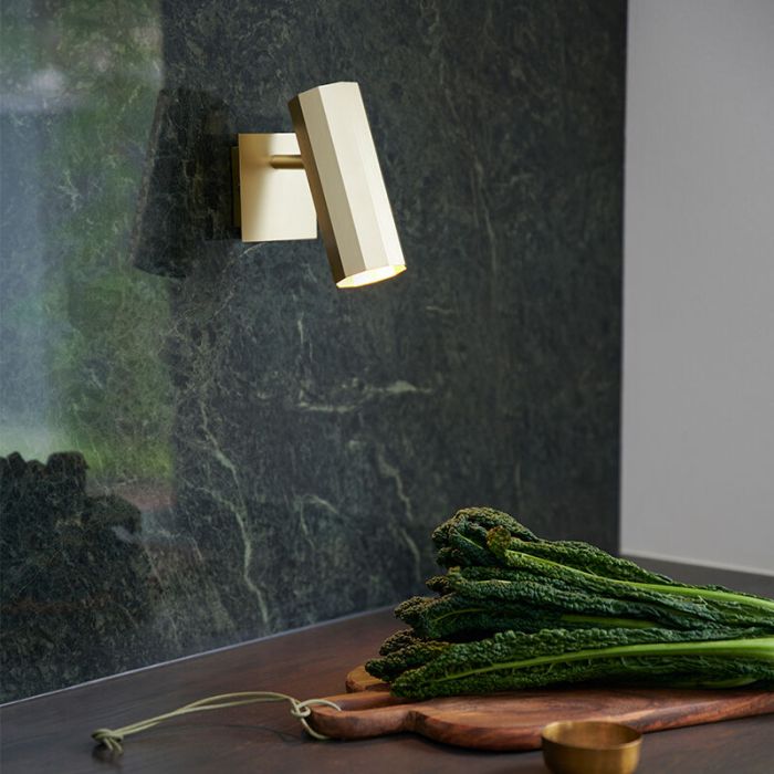 Messing wandlamp modern, Alanis, met schakelaar