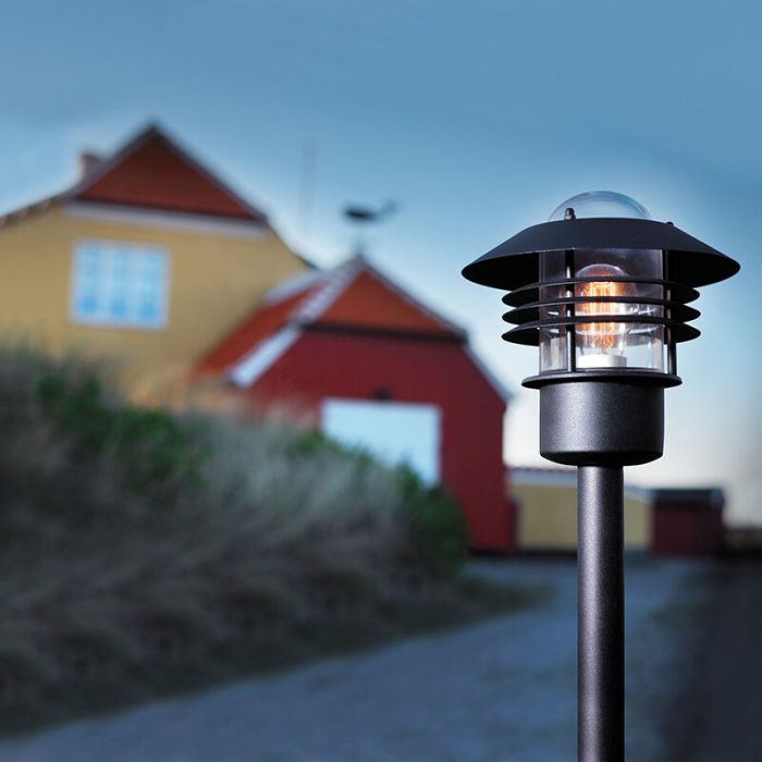 Zwarte buitenlamp retro, Veje, IP54
