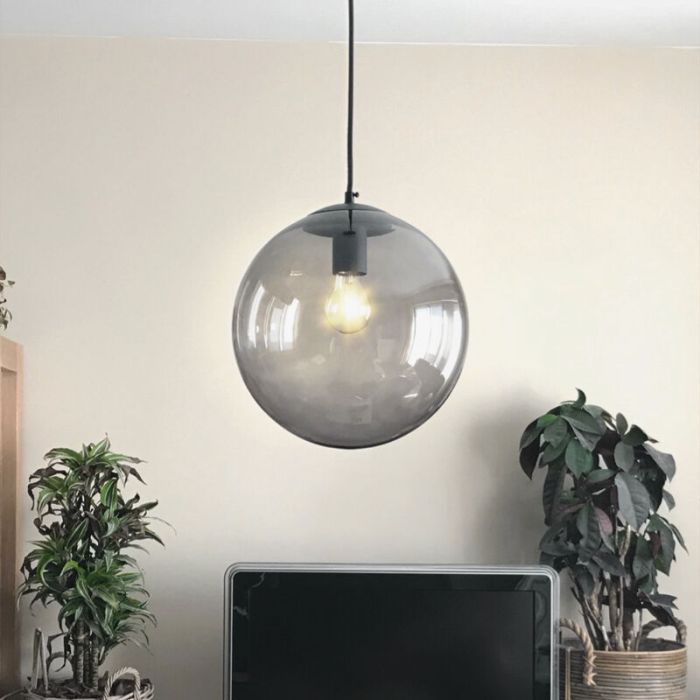 Bol hanglamp Dolf, zwarte ophangpendel, rookglas, 30cm