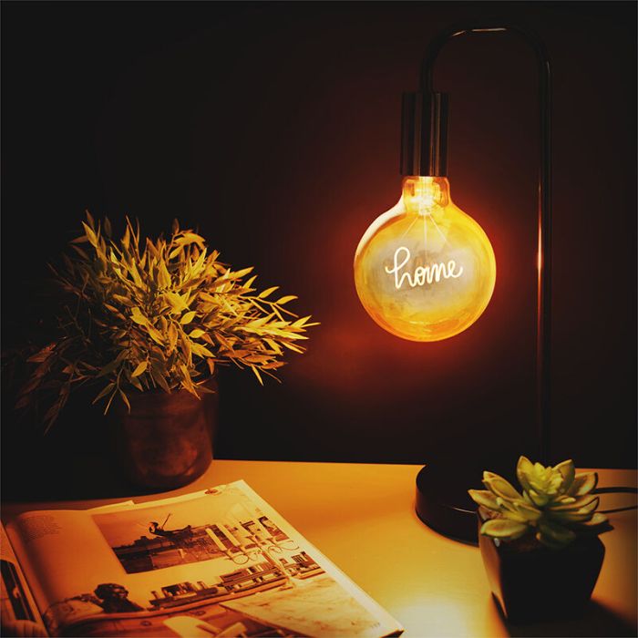 Dimbare E27 LED lamp met home filament, G125, 4,5W, 1800K (kaarslicht)