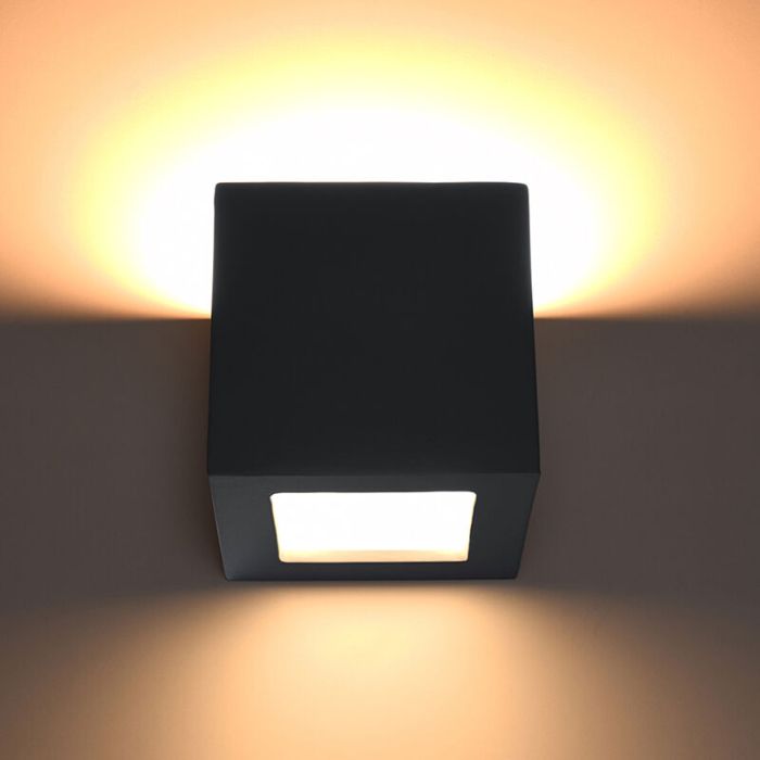 Moderne up down wandlamp Caitlin, zwart, keramiek