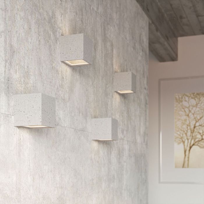 Betonnen up down wandlamp Caitlin, grijs