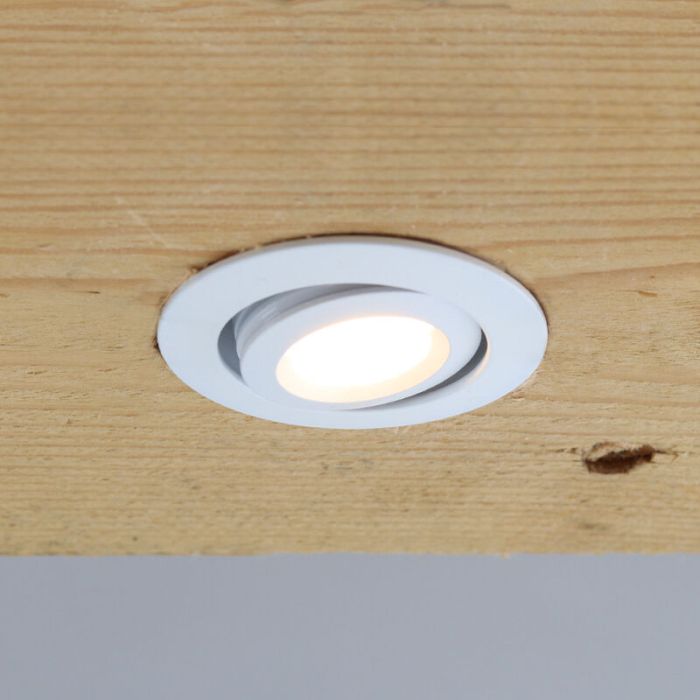 6 kantelbare veranda spots Rona, IP44, met aansluitset en afstandsbediening, wit