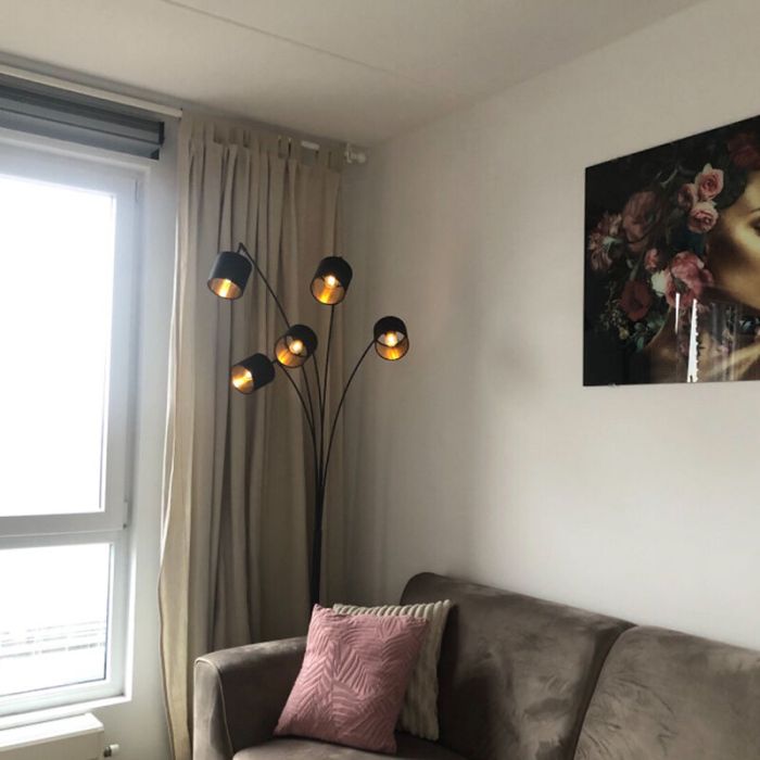 Zwarte vloerlamp modern, Koge, met schakelaar