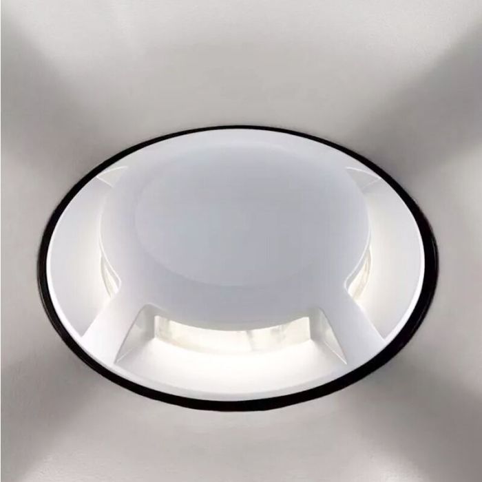 Witte grondspot Marcus (4 stralen), kunststof, IP67, 1W, 3000K