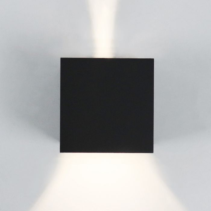 Zwarte up-down wandlamp Dion, 6W, warm wit, lichtstraal instelbaar